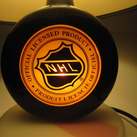 Sportscast Vintage NHL Lamp/Night Light 1999 with Montreal Canadiens Shade-Works - Picture 3 of 13
